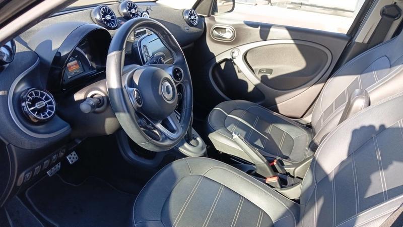 Smart ForFour 0.9 90.0 Brabus Style