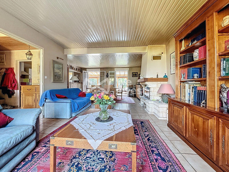 Maison - 163 m² - 6 pièces