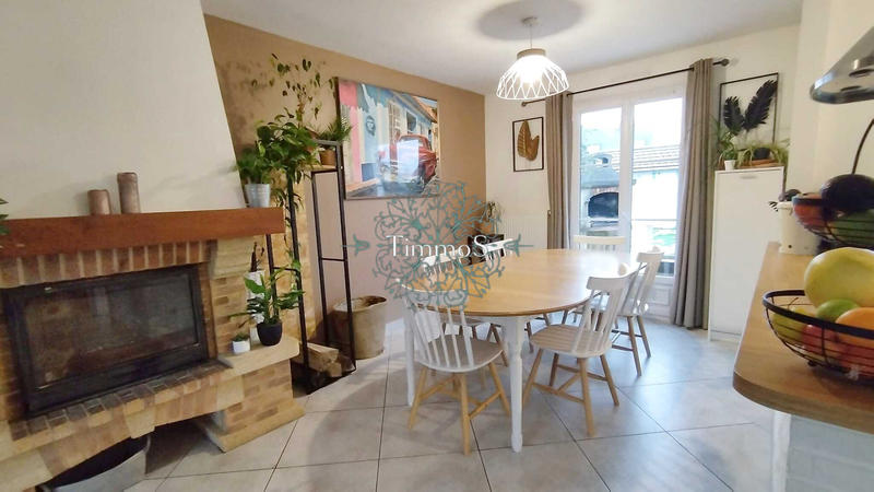 Maison - 186 m² - 6 pièces