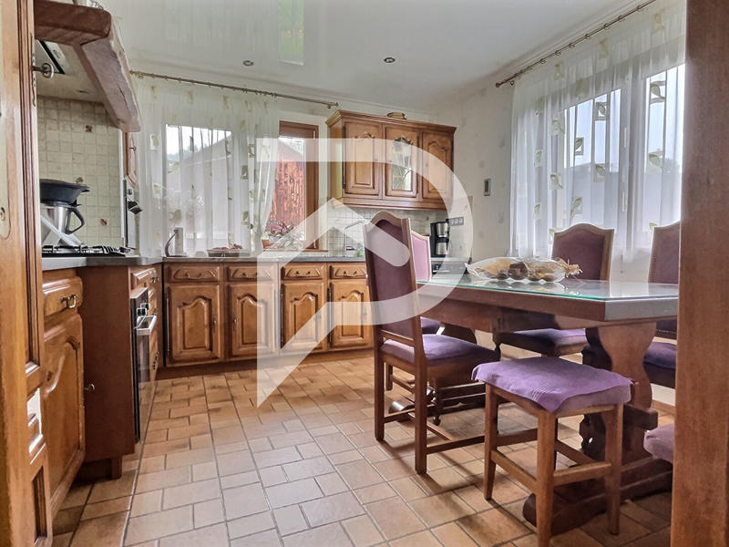 Maison - 153 m² - 6 pièces