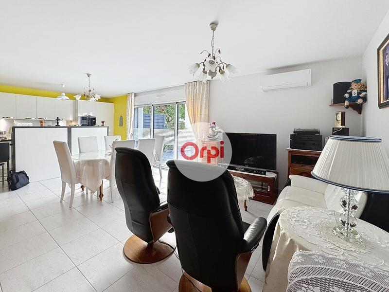 Appartement - 80 m² - 4 pièces