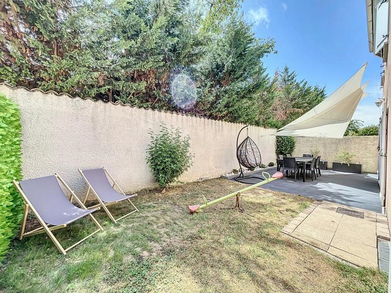 Maison - 105 m² - 5 pièces