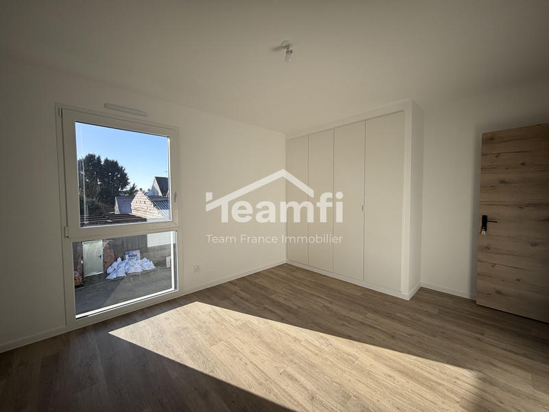 Maison - 102 m² - 4 pièces