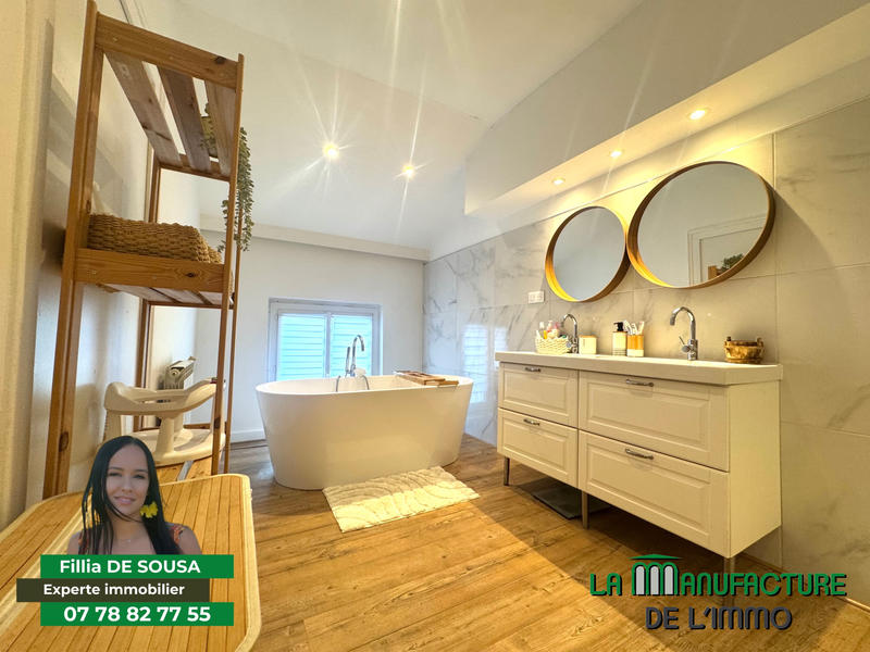 Duplex - 131 m² - 5 pièces