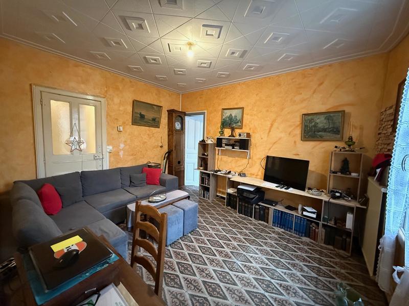 Maison de village - 111 m² - 6 pièces