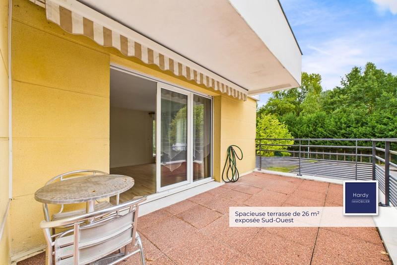 Appartement - 82 m² - 4 pièces