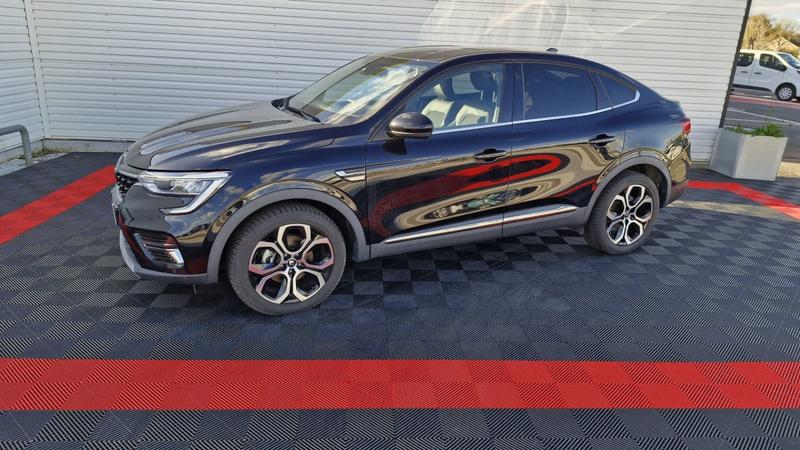 Renault Arkana E-Tech 145 Techno