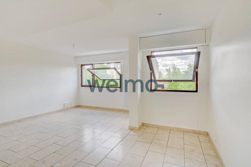 Appartement - 150 m² - 7 pièces