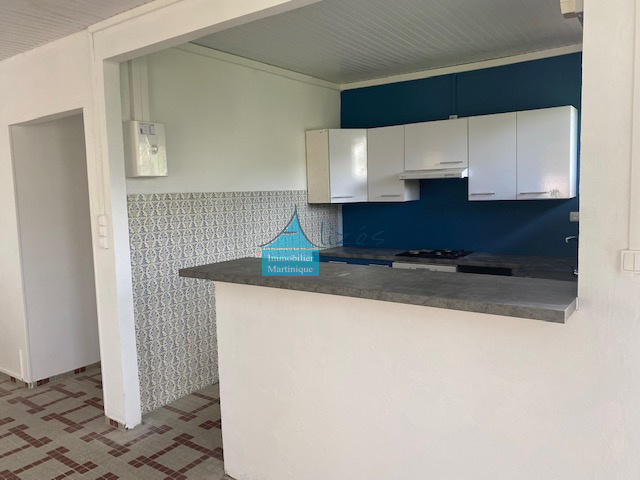 Appartement - 82 m² - 4 pièces