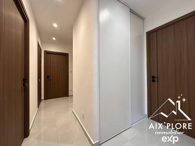 Appartement - 105 m² - 4 pièces