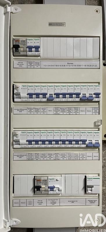 Maison - 84 m² - 4 pièces