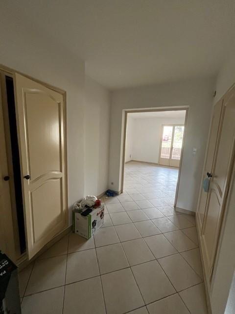 Appartement - 100 m² - 4 pièces