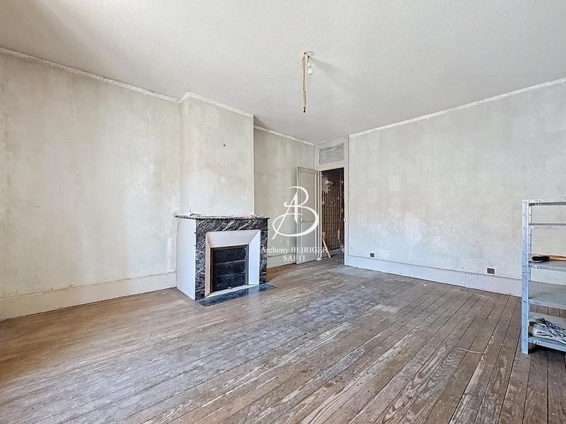 Maison - 245 m² - 6 pièces