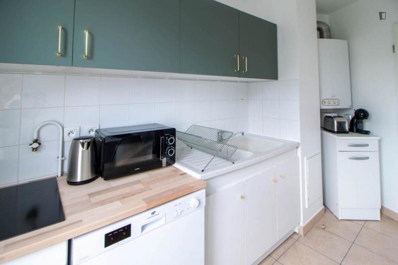 Chambre - 10 m² - 4 pièces