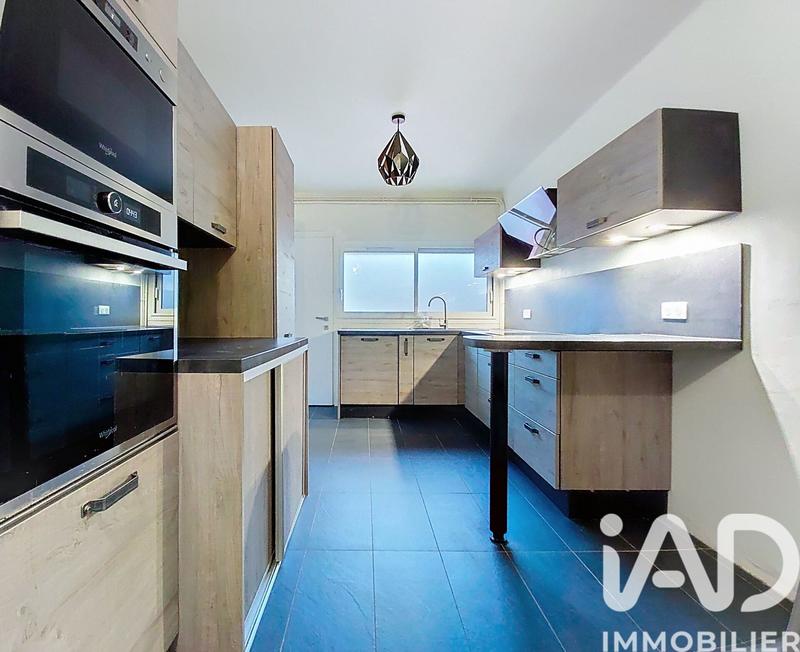 Maison - 105 m² - 4 pièces