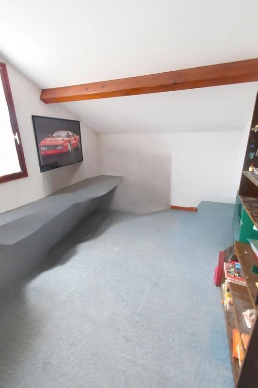 Maison - 154 m² - 9 pièces