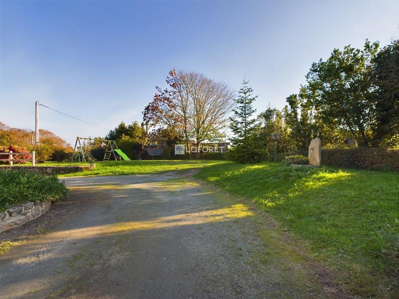 Maison - 90 m² - 6 pièces