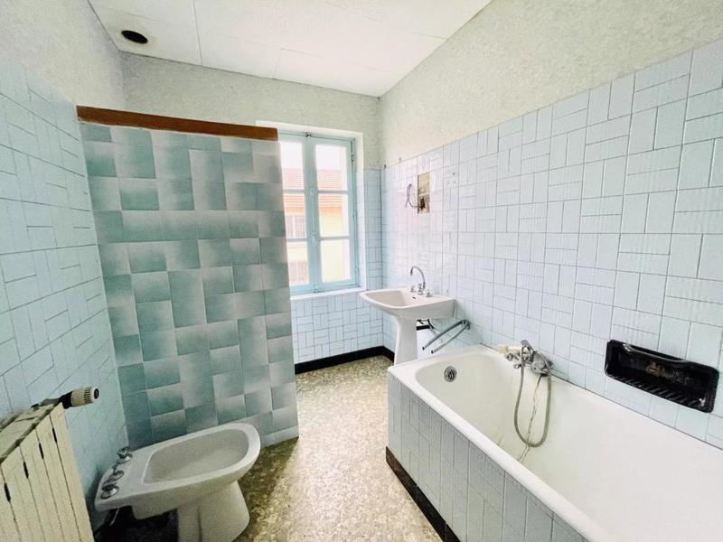 Maison - 227 m² - 6 pièces