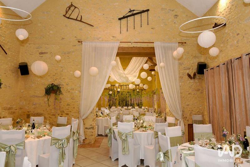 Local commercial - 1 517 m²