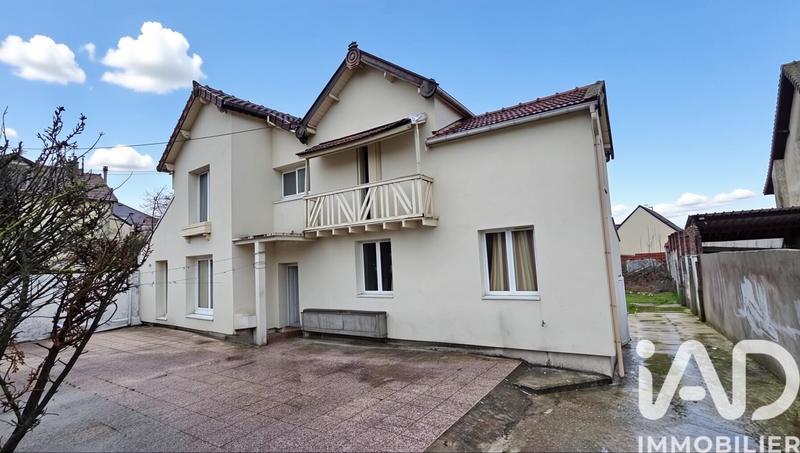 Maison - 110 m² - 5 pièces