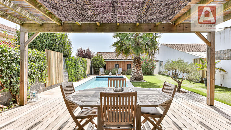 Maison - 137 m² - 4 pièces