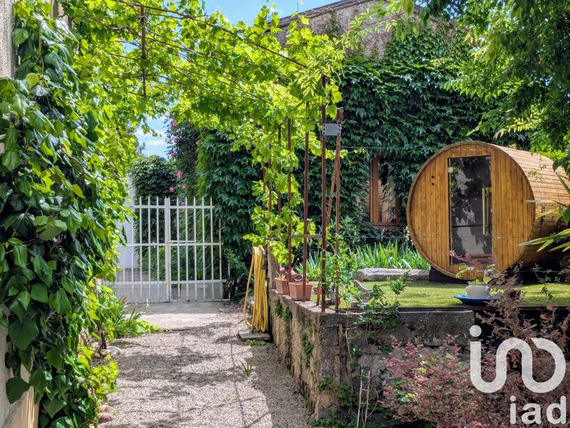 Maison - 484 m² - 16 pièces