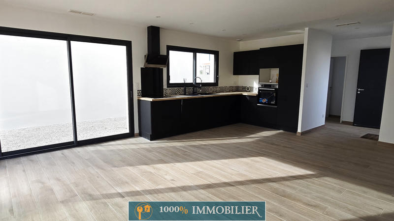 Maison - 105 m² - 6 pièces