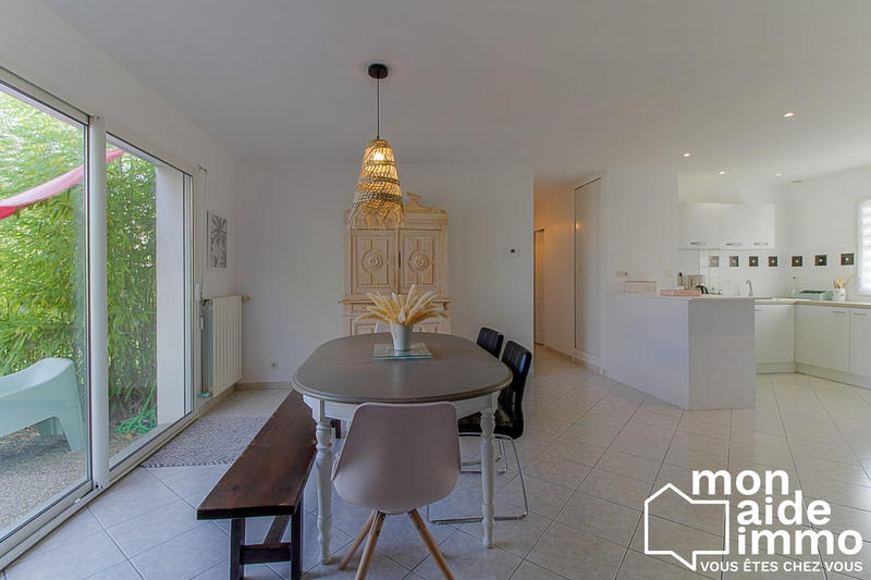 Maison - 88 m² - 4 pièces