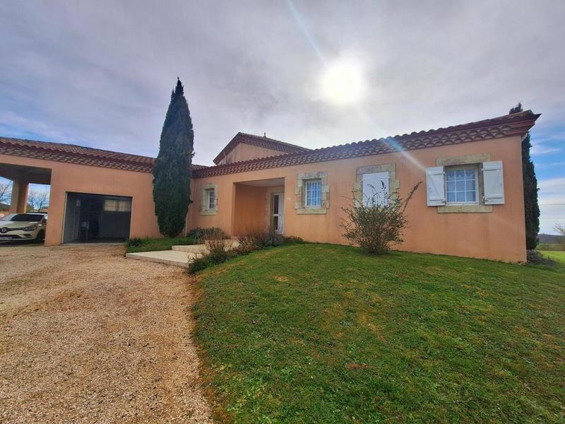 Propriété - 162 m² - 5 pièces