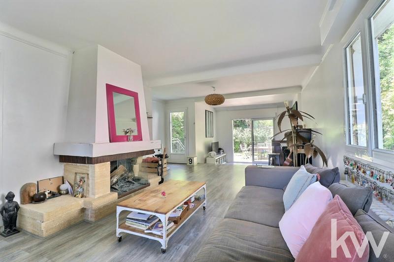 Maison - 140 m² - 7 pièces