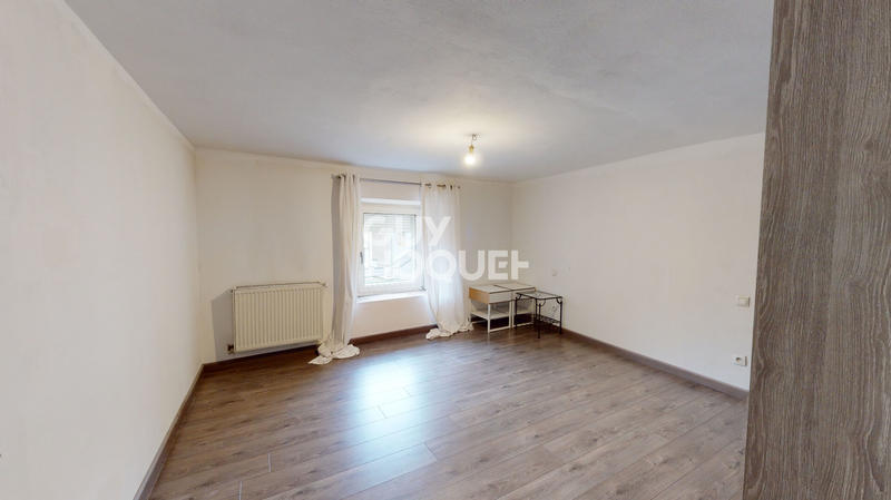 Maison - 190 m² - 6 pièces