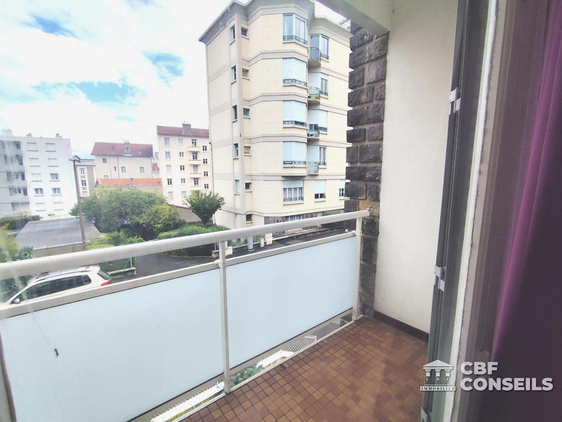 Appartement - 95 m² - 5 pièces