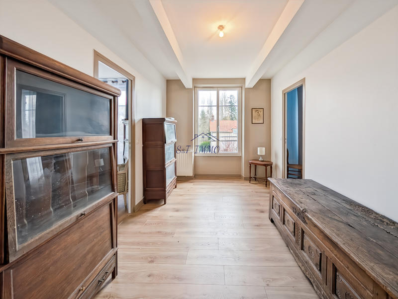 Maison - 197 m² - 7 pièces