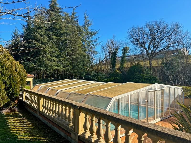 Maison - 210 m² - 6 pièces