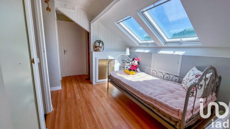 Maison - 199 m² - 8 pièces