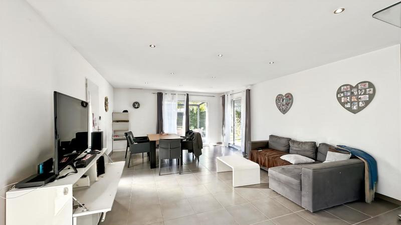 Villa - 92 m² - 4 pièces