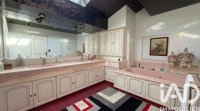 Maison - 162 m² - 6 pièces