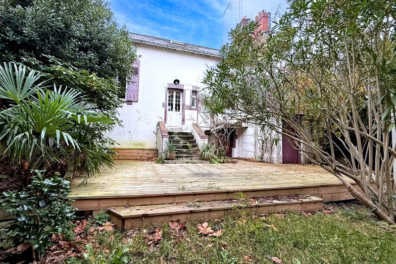 Maison - 160 m² - 6 pièces