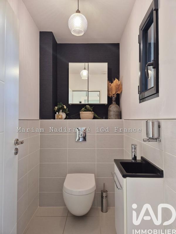 Maison - 167 m² - 5 pièces