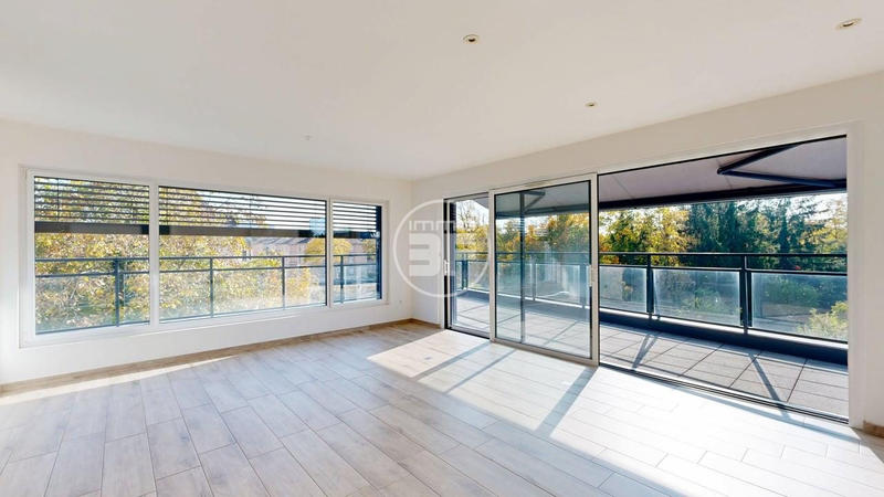 Appartement - 114 m² - 4 pièces