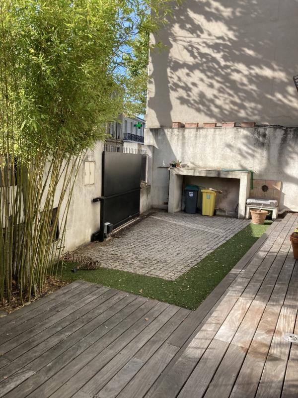 Maison de ville - 200 m² - 7 pièces