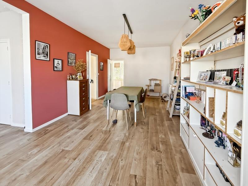 Maison - 102 m² - 5 pièces