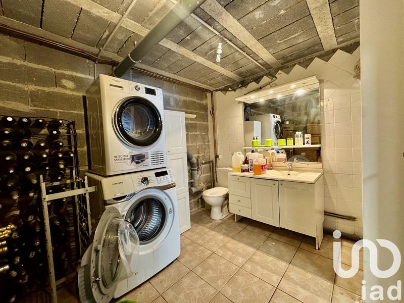 Maison - 158 m² - 8 pièces