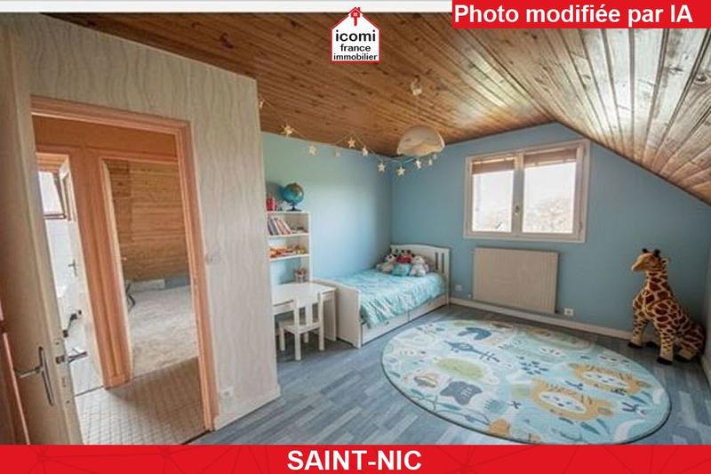 Maison - 140 m² - 8 pièces