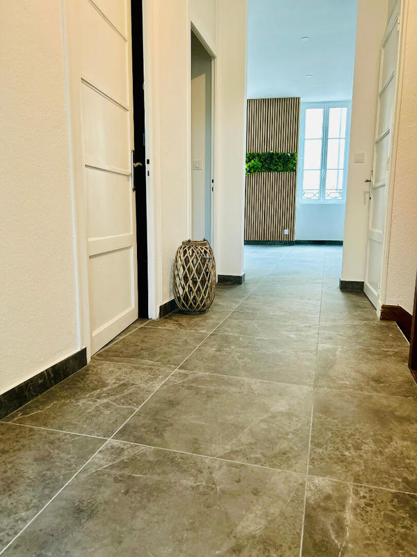 Appartement - 111 m² - 5 pièces