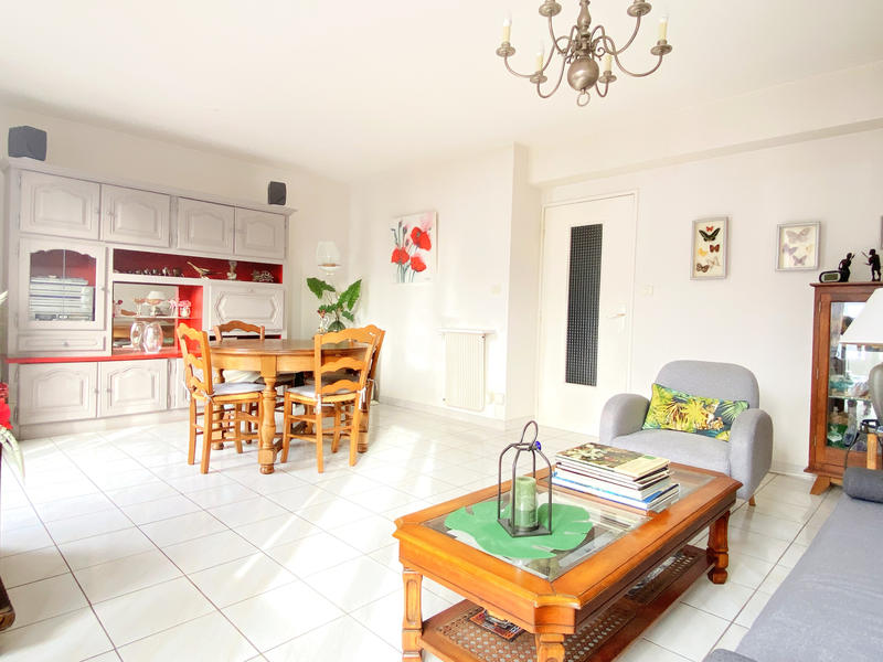 Appartement - 70 m² - 3 pièces