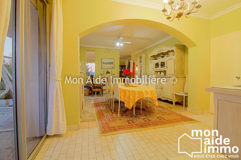 Villa - 500 m² - 12 pièces