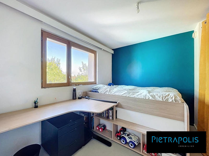 Appartement - 87 m² - 4 pièces