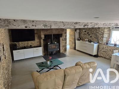 Maison de village - 152 m² - 7 pièces