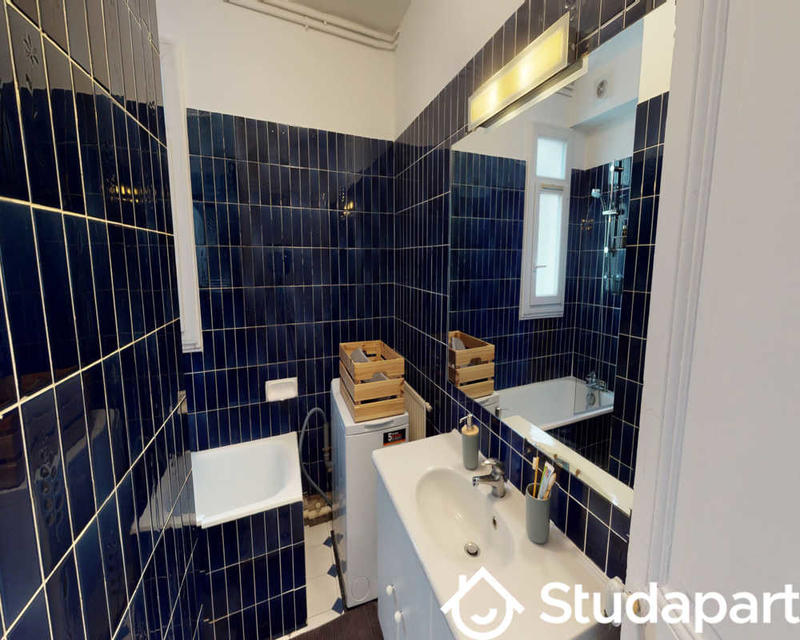 Chambre - 80 m² - 1 pièce